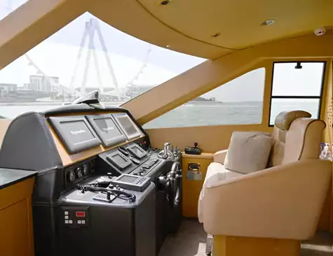 Rent yacht Dubai