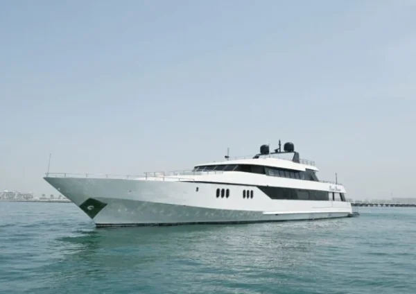 Dubai Mega Yacht Hire – 143ft