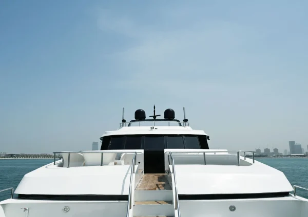 Dubai Mega Yacht Hire – 143ft