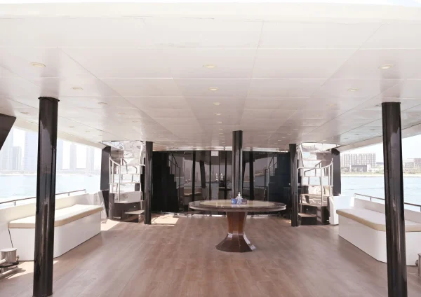 Dubai Mega Yacht Hire – 143ft