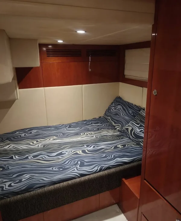 44ft Yacht for Rent in Dubai