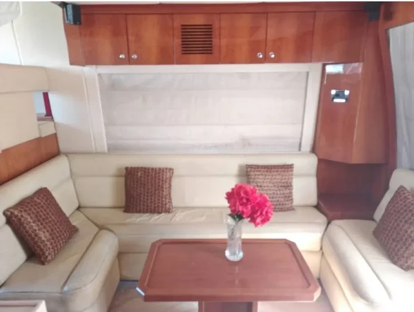 44ft Yacht for Rent in Dubai