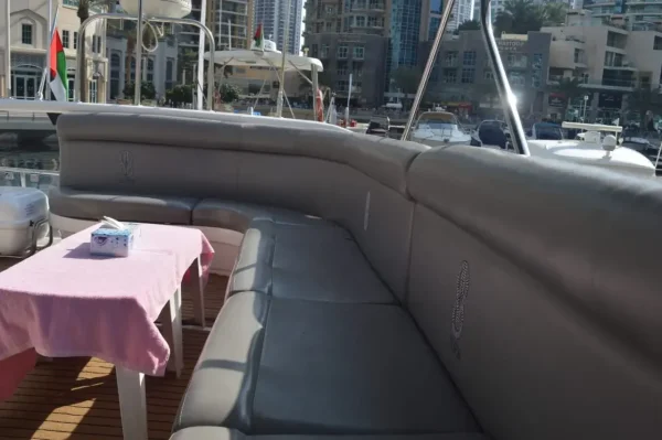 Dubai Luxury Yacht – 50ft