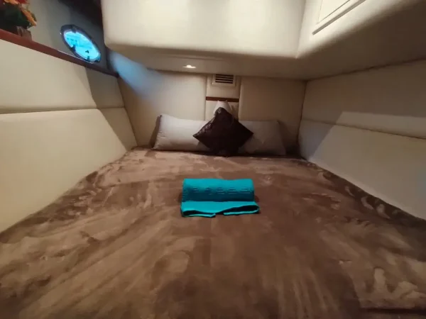 Dubai Luxury Yacht – 50ft