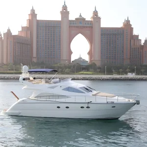 Luxury yacht rental in dubai marina