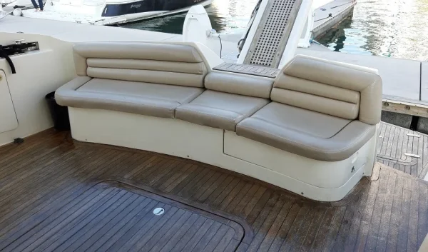 Booking a Yacht in Dubai – 60ft