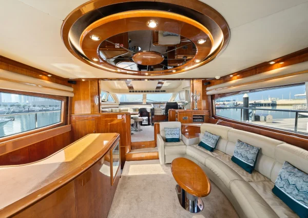 Charter a Yacht Dubai – 68ft