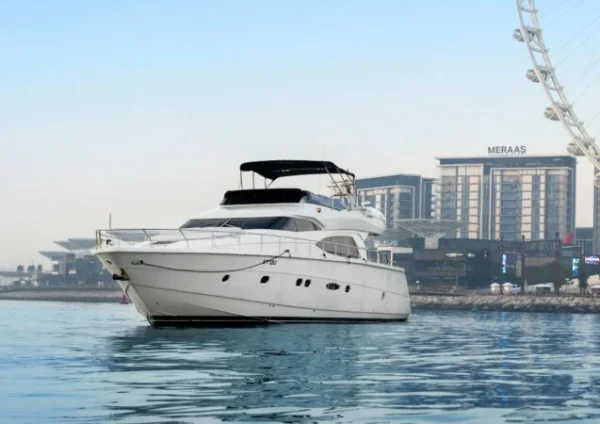 Charter a Yacht Dubai – 68ft