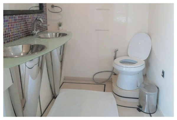 Book Yacht in Dubai – 95ft