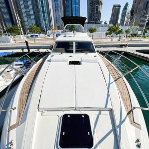 Private yacht rental in Dubai Marina with MTS Yachts