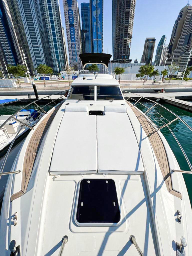 Private yacht rental in Dubai Marina with MTS Yachts