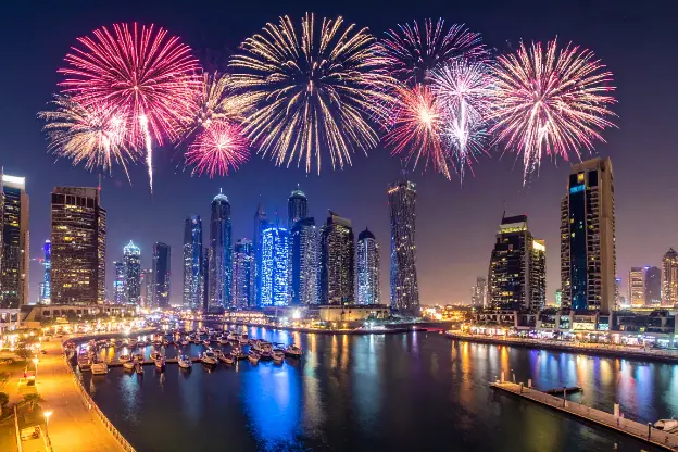 new year yacht event and booking